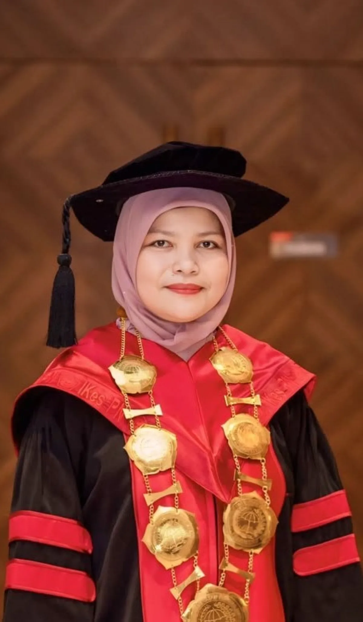 Bdn. Yessi Azwar, SST., M.Kes